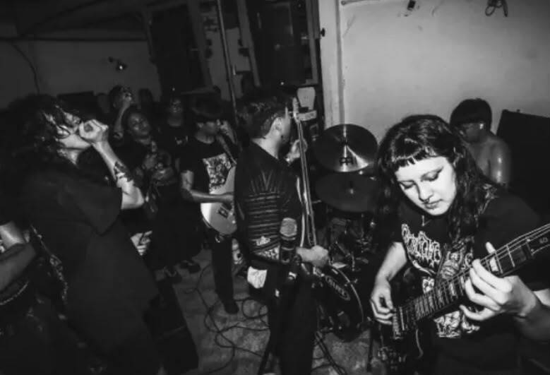 Bury Me In Black